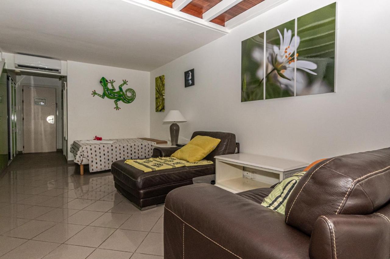 Studio En Duplex , Face A La Mer Ле-Гозье Экстерьер фото